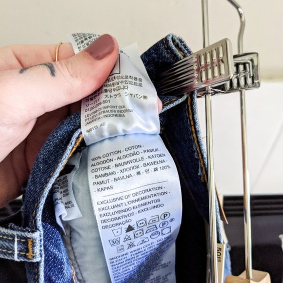 New Levi's 501 Mid Thigh High Rise Denim Shorts - Picture 4 of 10